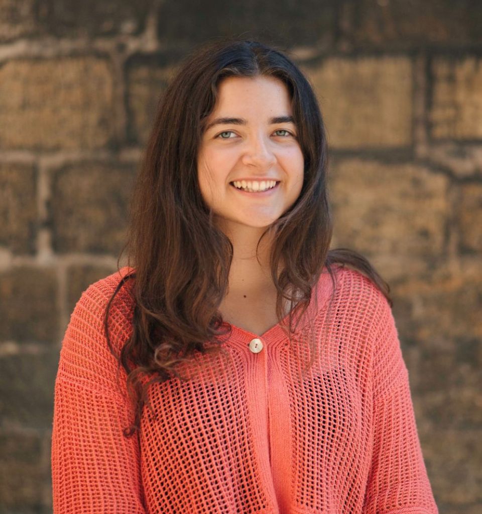 Sophie Jones Headshot